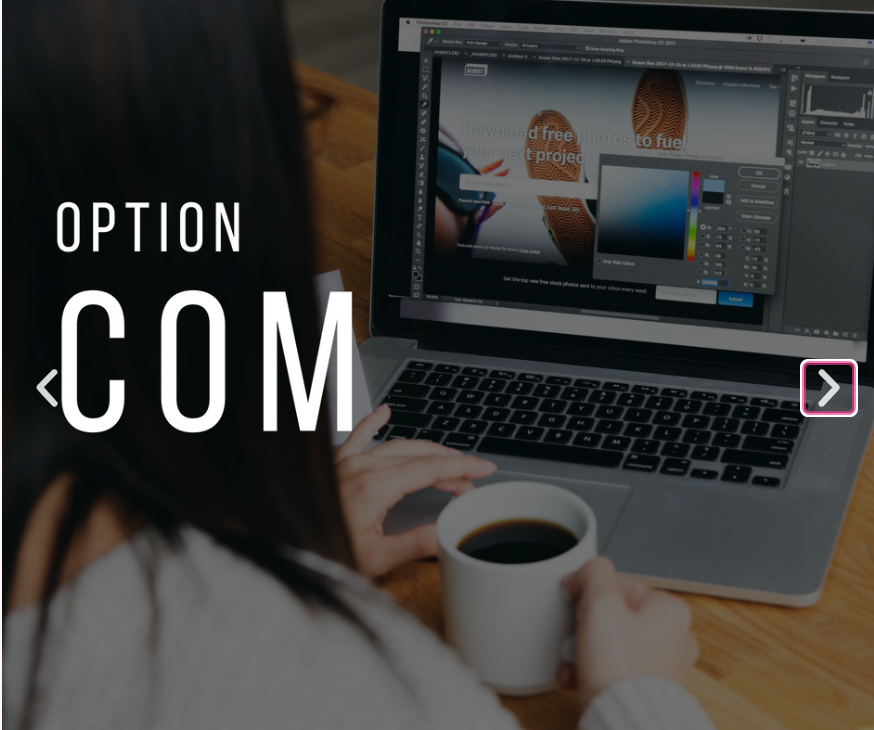 En Comm, on boit du café.